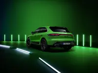 2022-Porsche-Macan-Facelift-22.webp