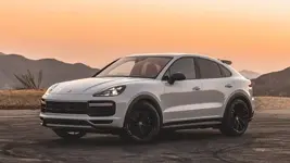 2022-porsche-cayenne-turbo-gt-carrara-white-06.webp