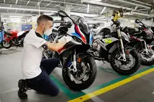 bike-world-championship-worldsbk-works-rider-600px.webp