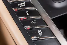 Porsche-Macan-1200x800-e7bc8f065f42bd3b.webp
