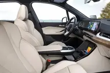 3-the-all-new-bmw-223i-active-tourer-10-2021-600px.webp