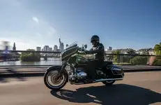 P90439441-bmw-r-18-b-first-edition-09-2021-600px.webp