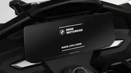 P90440696-bmw-k-1600-b-10-2021-600px.webp