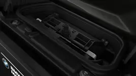 P90440697-bmw-k-1600-b-10-2021-600px.webp