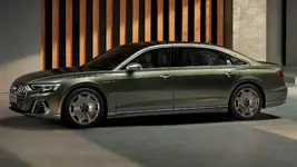 2022-audi-a8-l-horch.webp