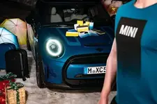 P90443547-mini-cooper-se-11-2021-600px.webp