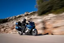 P90451787-bmw-k-1600-gtl-02-2022-600px.webp