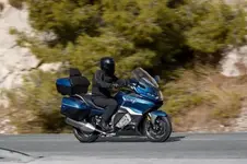 P90451791-bmw-k-1600-gtl-02-2022-599px.webp