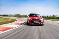 per-works-24h-race-nuerburgring-2022-05-2022-600px.webp