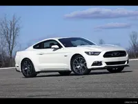 2015_ford_mustang_gt_50_1_1024x768.webp