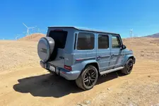 2021-mercedes-amg-g63-china-blue-117.webp