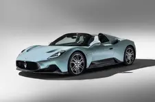 2023-Maserati-MC20-Cielo-00029.webp