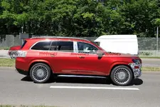 s-maybach-gls-facelift-2023-202287768-1655462105_8.webp