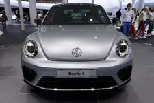 Volkswagen-Beetle-R-Carscoop-5.webp