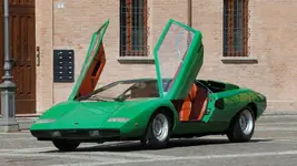 619802_v2.jpg
