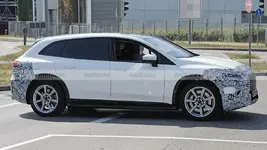 aybach-eqs-suv-fotos-espia-202288936-1659690709_18.webp