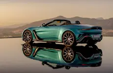 2023-Aston-Martin-V12-Vantage-Roadster-00003.webp