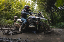 94-bmw-motorrad-gs-trophy-2022-day3-09-2022-2250px.webp