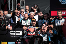 p-bmw-motorrad-motorsport-bonovo-mgm-racing-2250px.webp