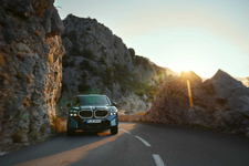 P90478663-the-first-ever-bmw-xm-2250px.webp