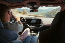 P90478661-the-first-ever-bmw-xm-2250px.webp