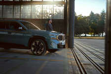 P90478618-the-first-ever-bmw-xm-2250px.webp
