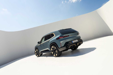 P90478572-the-first-ever-bmw-xm-2250px.webp