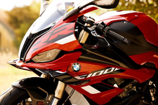 P90479737-the-new-bmw-s-1000-rr-09-2022-2248px.webp