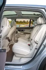 22C0308_043.webp