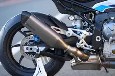 P90481315-bmw-m-1000-r-10-2022-2249px.webp