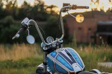 P90484869-bmw-r-18-speedy-gonzales-11-2022-2250px.webp