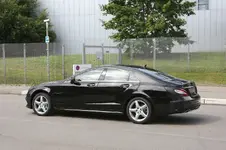 mercedes-benz-cls-c218-facelift-spied-with-negligible-camo-photo-gallery-1080p-7.webp