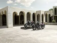 et-100-years-and-bmw-r-18-100-years-12-2022-2000px.webp