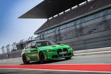 703-the-all-new-bmw-m3-cs-racetrack-01-2023-2250px.webp