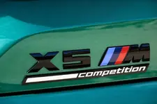 -neue-bmw-x5-m-competition-exterior-02-2023-2250px.webp