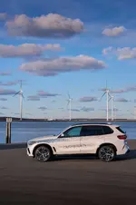 hydrogen-on-location-antwerp-belgium-02-2023-999px.webp