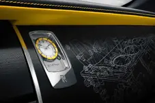 -rolls-royce-black-badge-wraith-black-arrow-2262px.webp