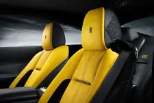 -rolls-royce-black-badge-wraith-black-arrow-2250px.webp