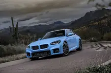 ew-bmw-m2-zandvoort-blau-on-location-static-2249px.webp