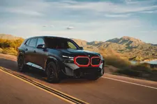 P90499810-the-bmw-xm-label-red-04-2023-2250px.webp
