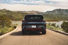 P90499812-the-bmw-xm-label-red-04-2023-2249px.webp