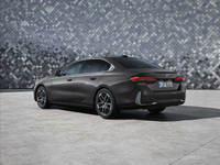 0506214-the-new-bmw-530e-still-shot-05-2023-2000px.webp