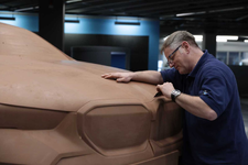 w-bmw-5-series-sedan-design-process-05-2023-2250px.webp