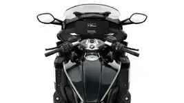 P90512381-bmw-k-1600-gt-k-1600-gtl-my-2024-2666px.webp