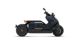 P90512333-bmw-ce-04-my-2024-2666px.webp