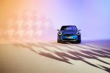 P90518443-mini-cooper-se-09-2023-2249px.webp
