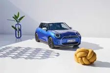 P90518433-mini-cooper-se-09-2023-2250px.webp