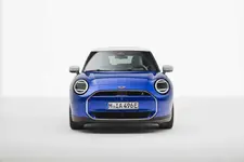 P90518428-mini-cooper-se-09-2023-2250px.webp