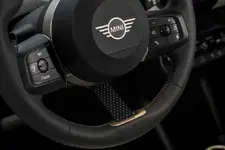 P90518483-mini-cooper-se-09-2023-2249px.webp