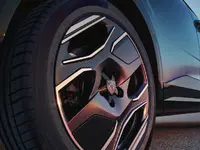 PEUGEOT_E_3008_2309PJ_305_FR (1).webp